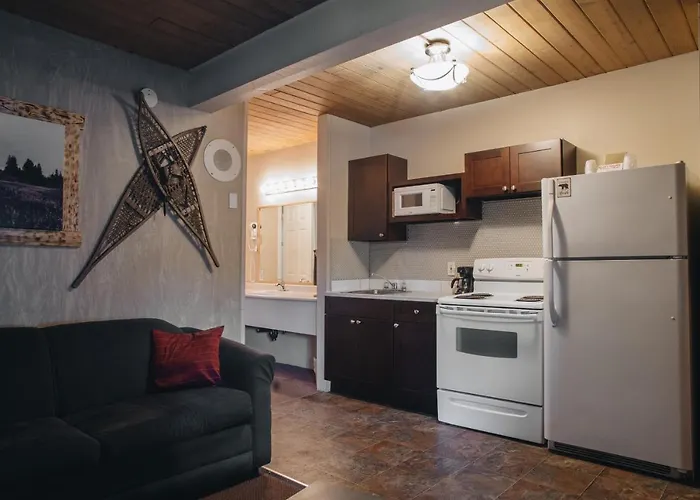 Canadas Best Value Inn And Suites Fernie
