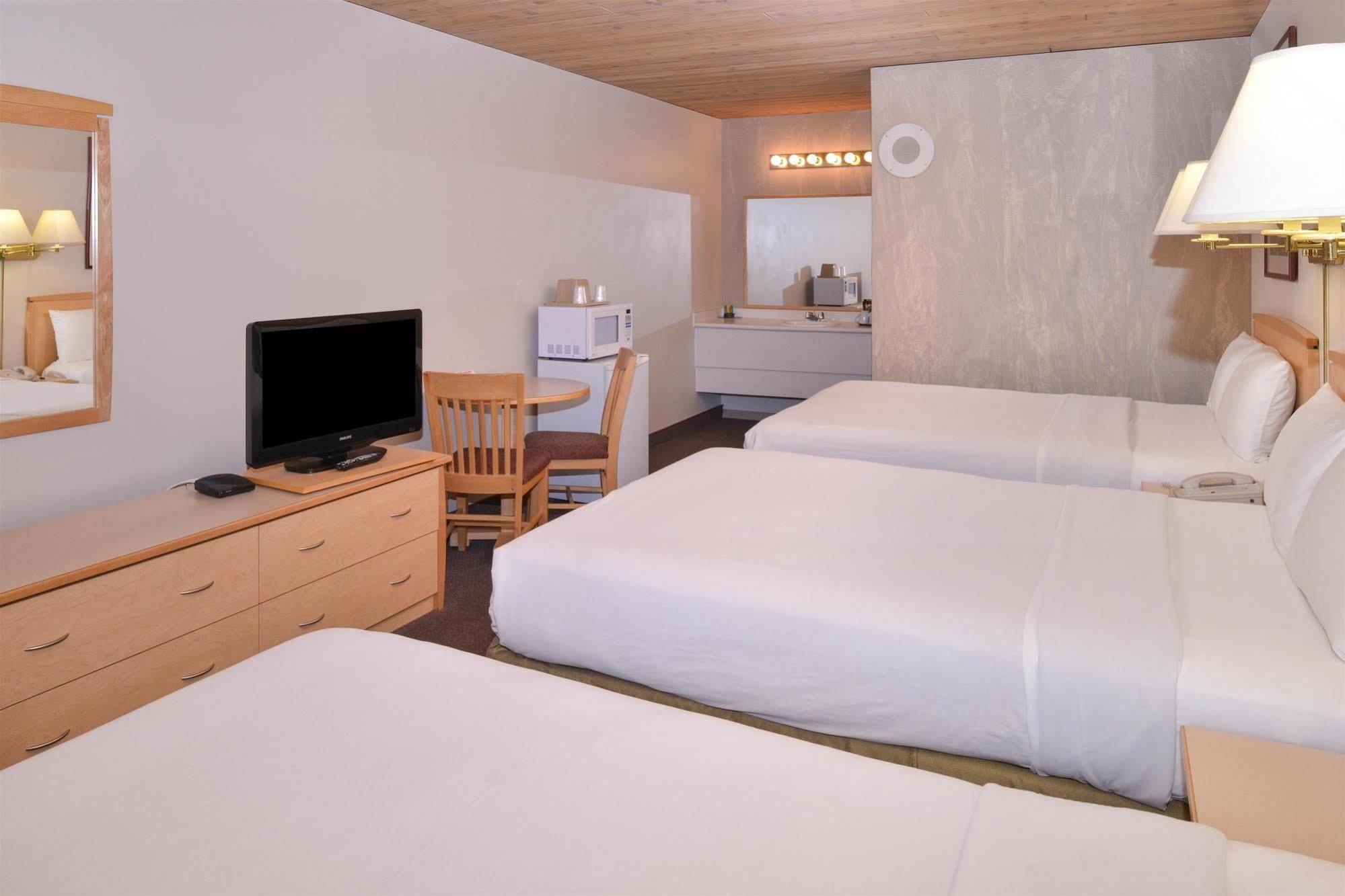 Motel Canadas Value And Fernie