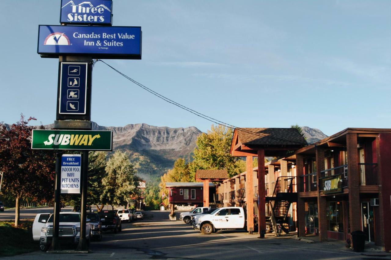 Canadas Value And Motel