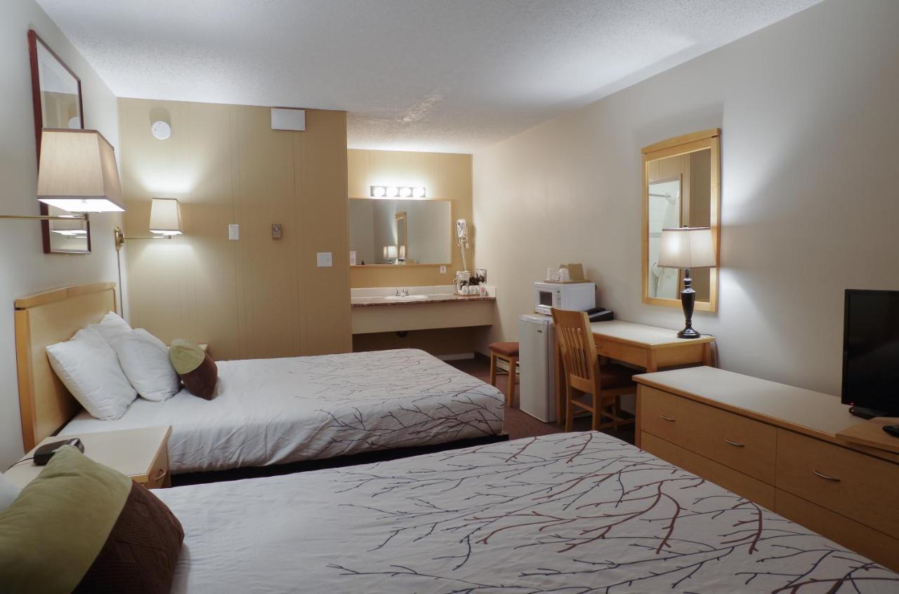 Canadas Value And Motel